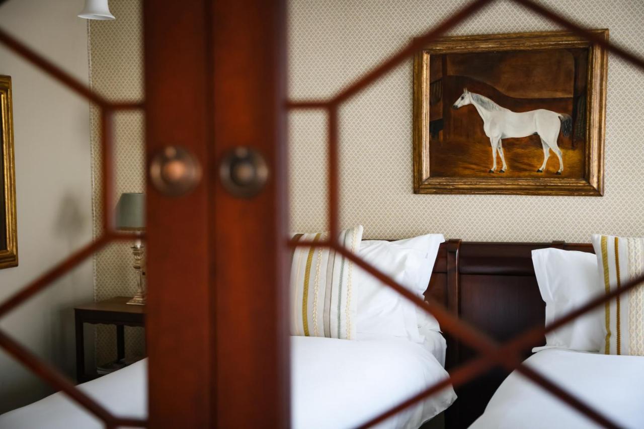 ホテル Henrys Townhouse Marylebone, ロンドン エクステリア 写真