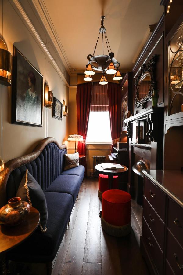 ホテル Henrys Townhouse Marylebone ロンドン エクステリア 写真