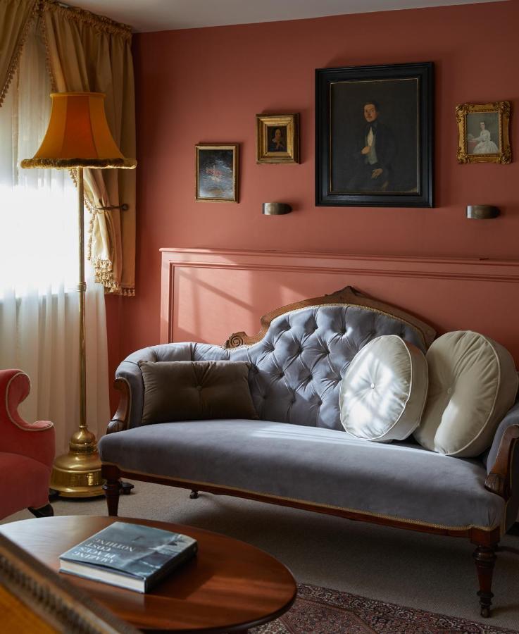 ホテル Henrys Townhouse Marylebone, ロンドン エクステリア 写真
