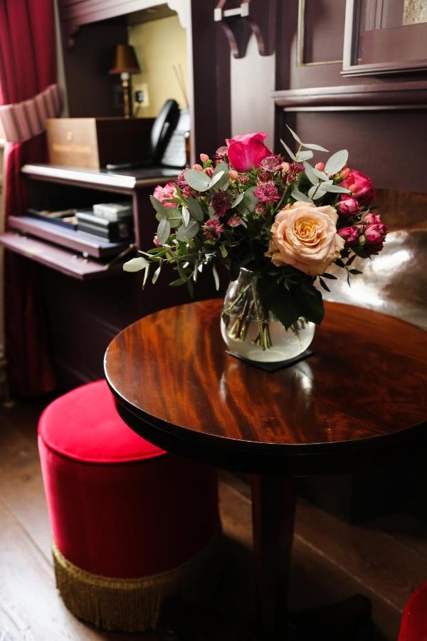 ホテル Henrys Townhouse Marylebone, ロンドン エクステリア 写真