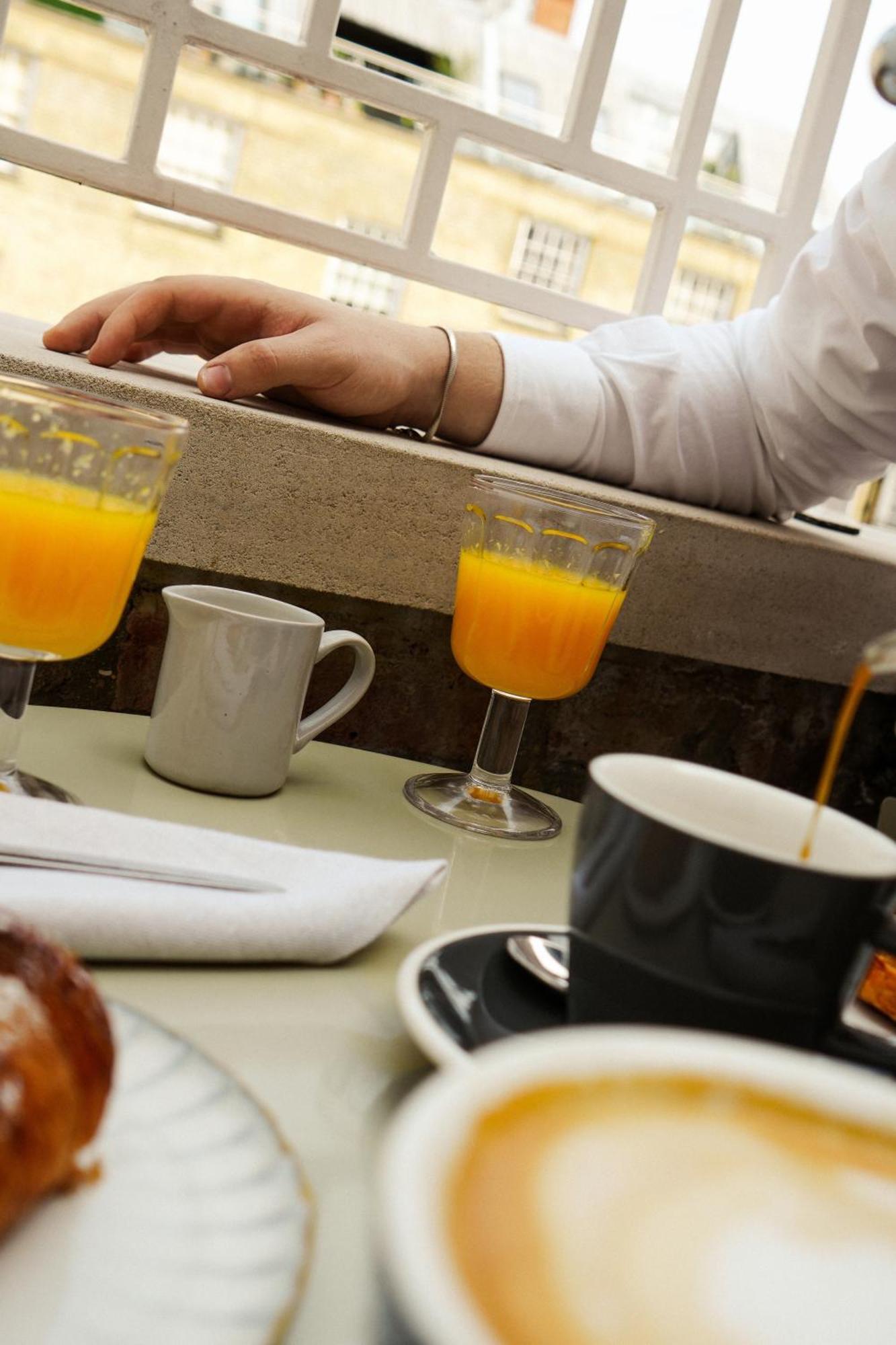 ホテル Henrys Townhouse Marylebone, ロンドン エクステリア 写真